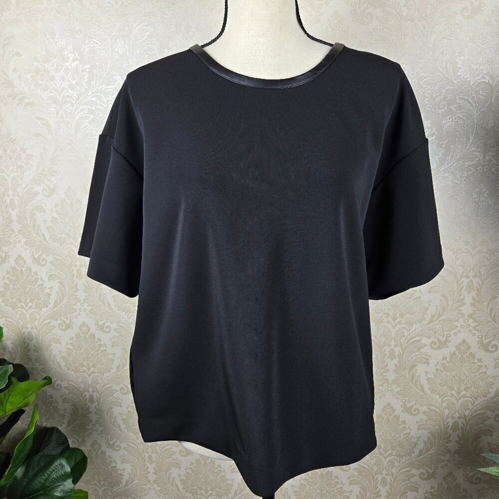 Ann Taylor Size Large Black Short Sleeve Blouse Dropped Shoulder Faux Leather